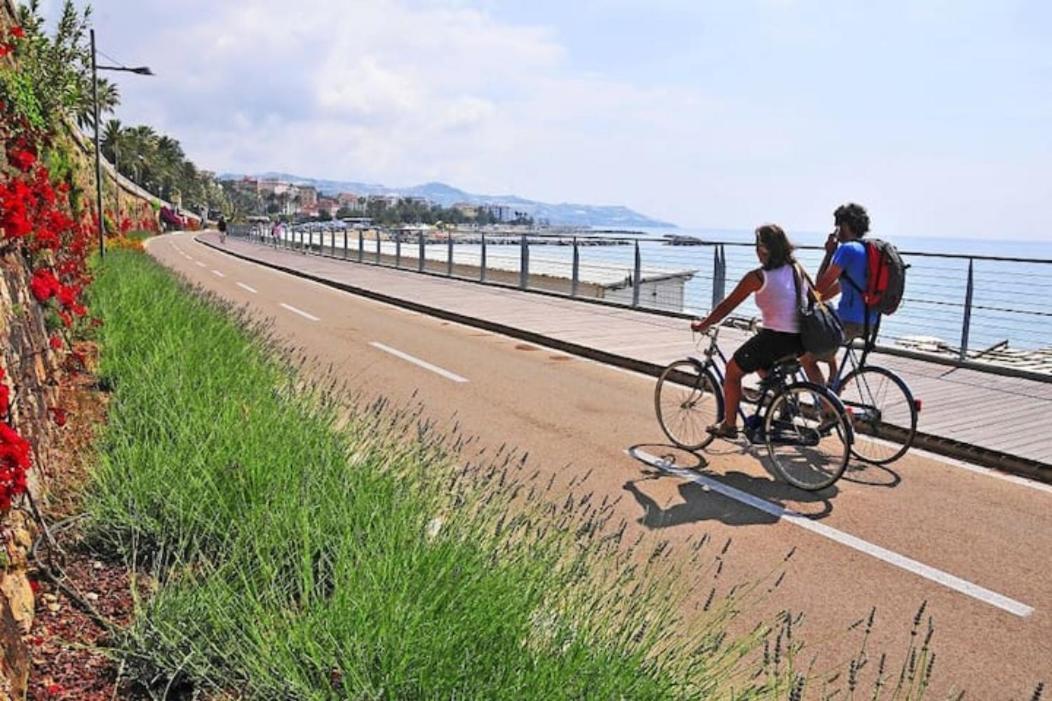 Giardino In Citta; Centralissimo Sanremo Dış mekan fotoğraf